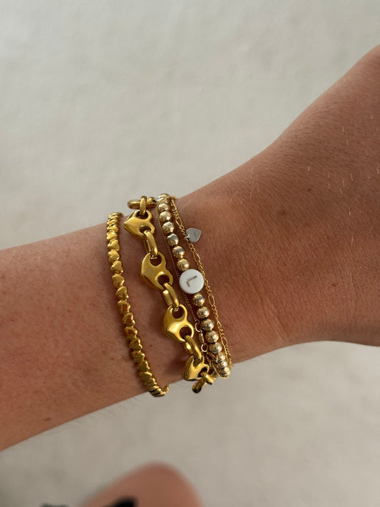 Dainty Heart Cuff