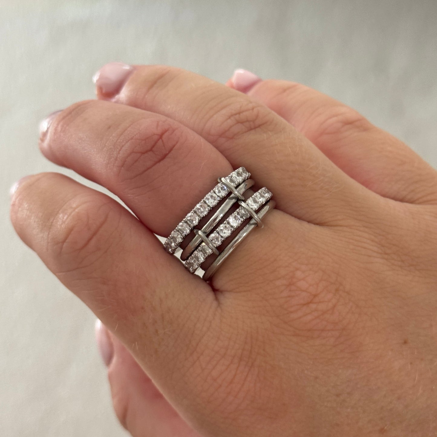 Crystal Bold Linked Ring